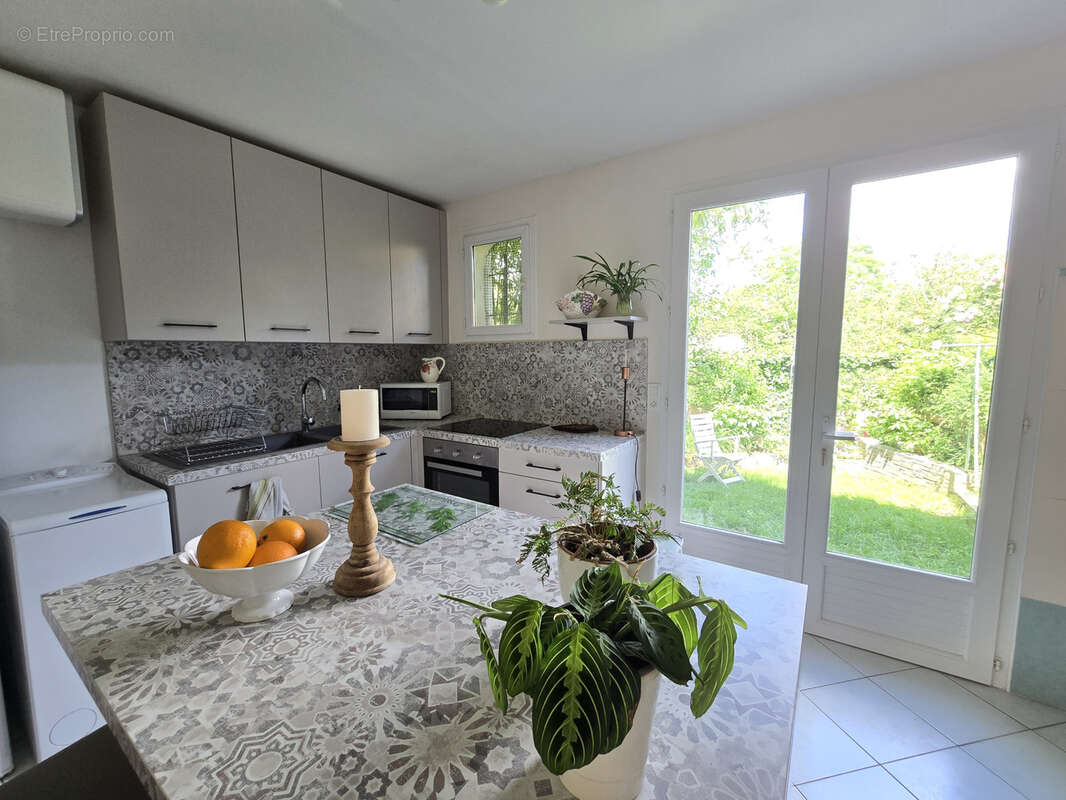 Maison à PRADES-LE-LEZ