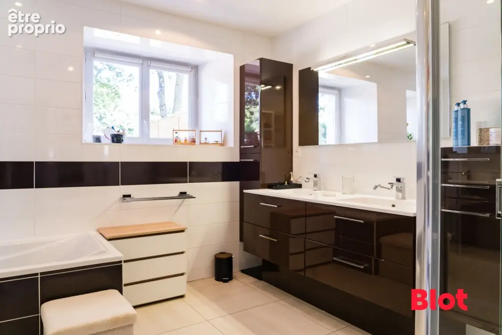 Maison 11 pièces 225 m² à vendre à Pont-Scorff (56620) - photo 8