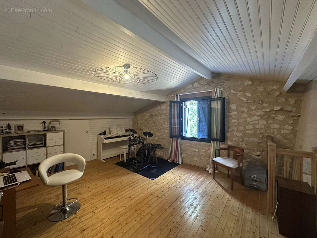 Maison à EYMET
