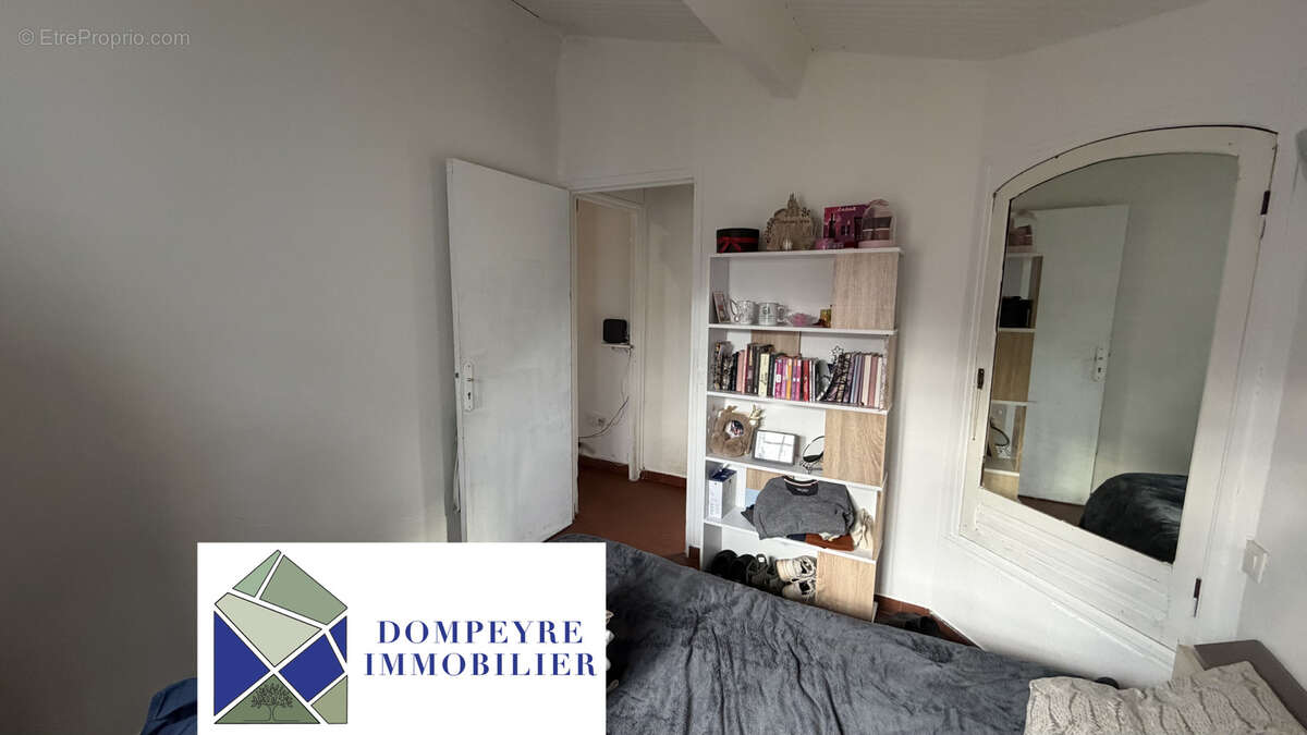 Villa T3 avec véranda à rénover à Cotignac   Beau potentiel - photo 9