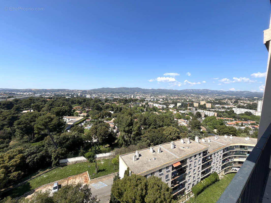 Appartement à MARSEILLE-12E