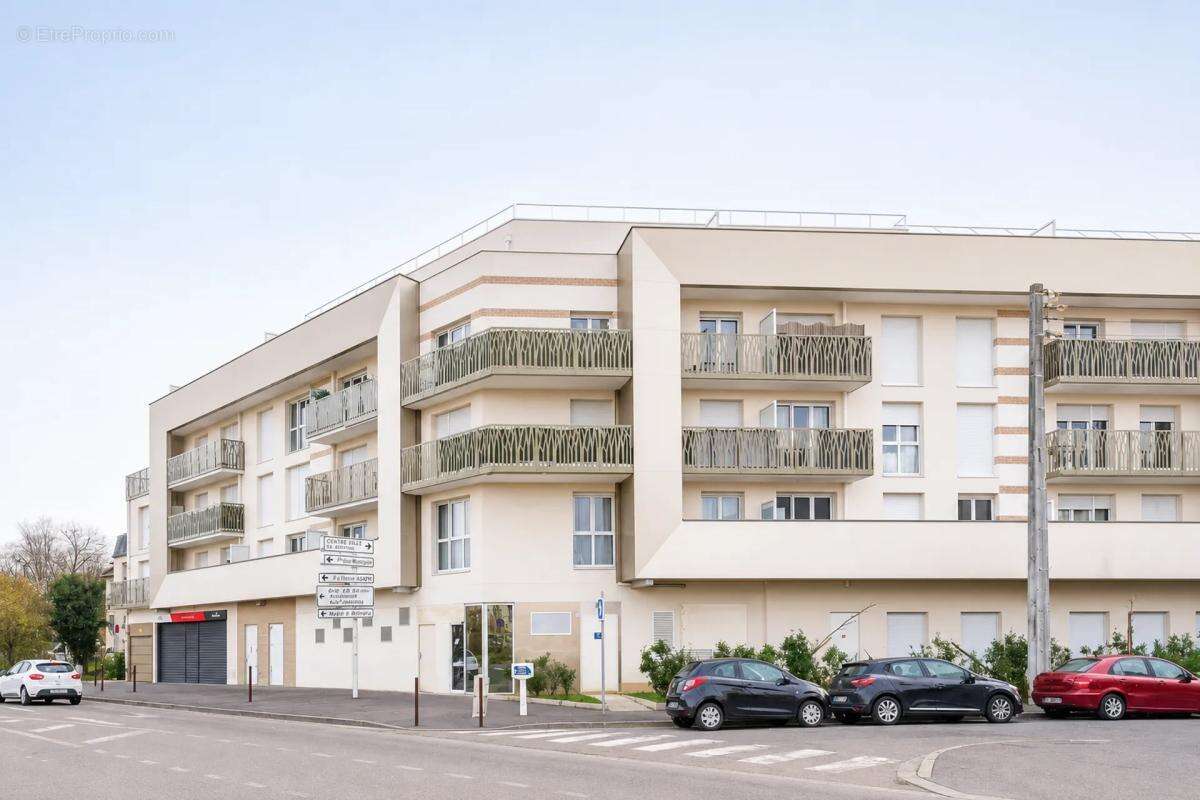 Appartement moderne 3 pièces à Villepinte - photo 13