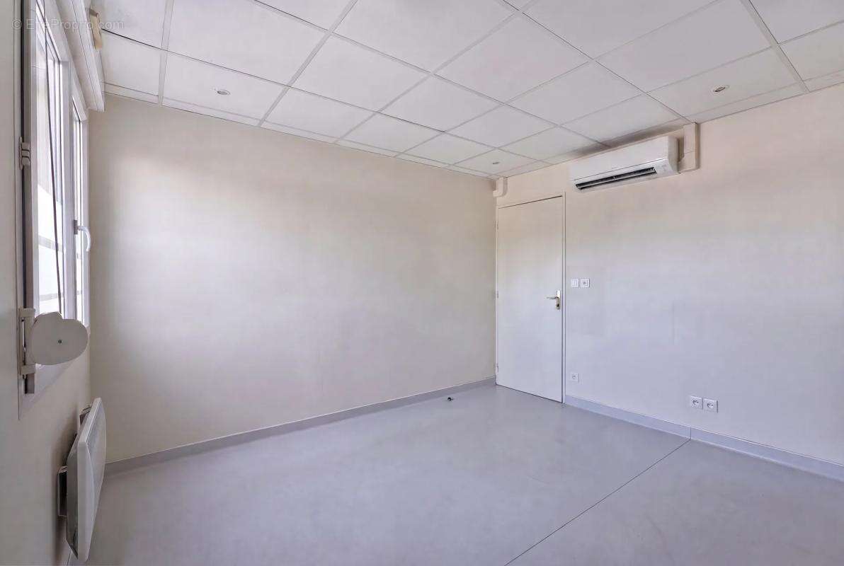 Appartement à SAINT-BONNET-DE-MURE