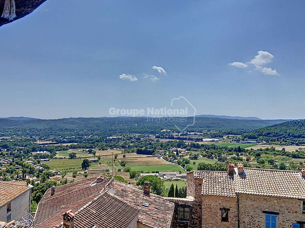 Appartement à CALLIAN