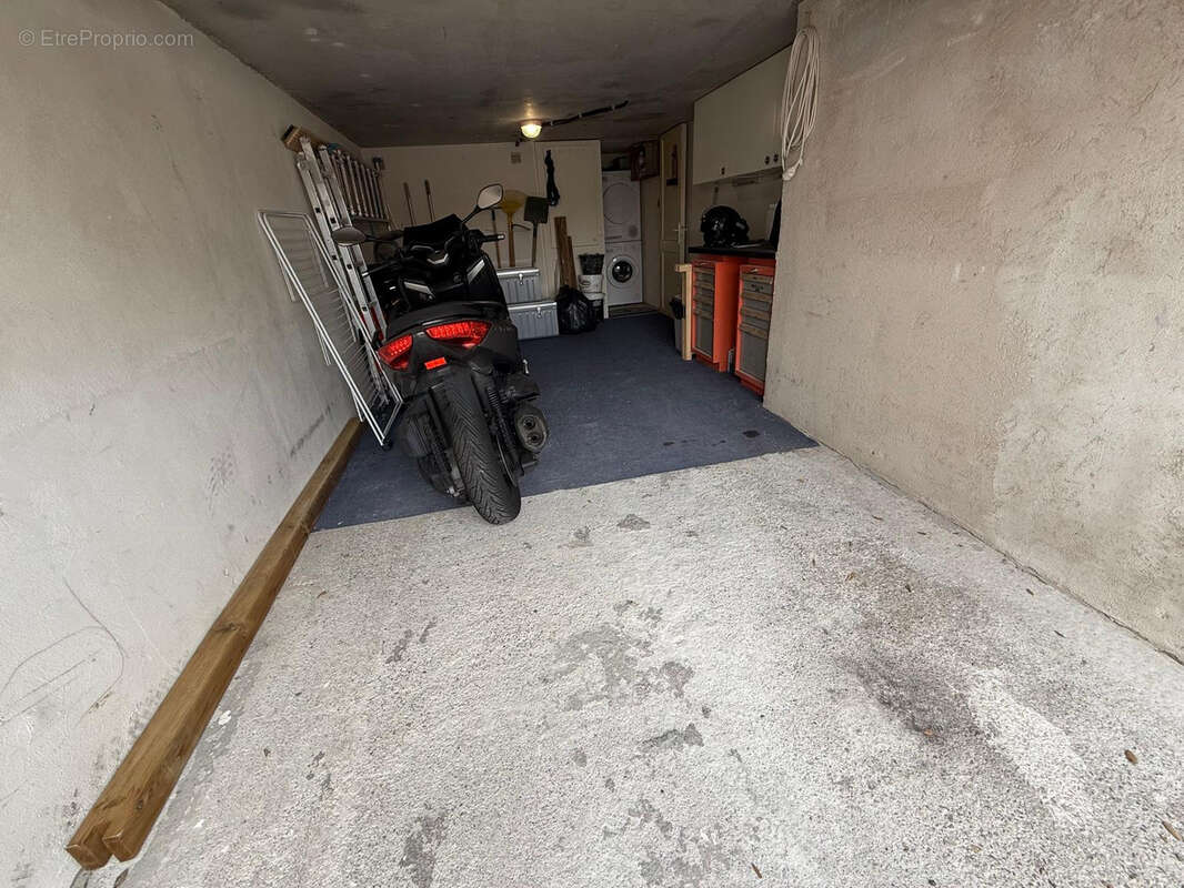 Appartement à COGOLIN