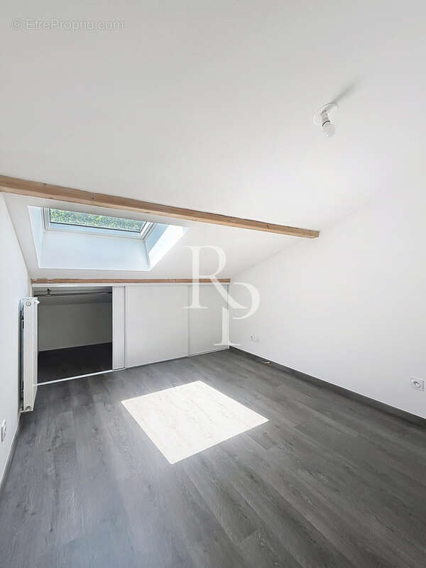 Appartement Craponne 3 pièce(s) 65.7 m2 - photo 8