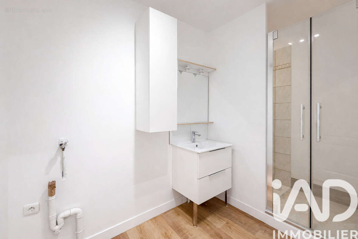 Photo 4 - Appartement à SAINT-GENIS-LAVAL