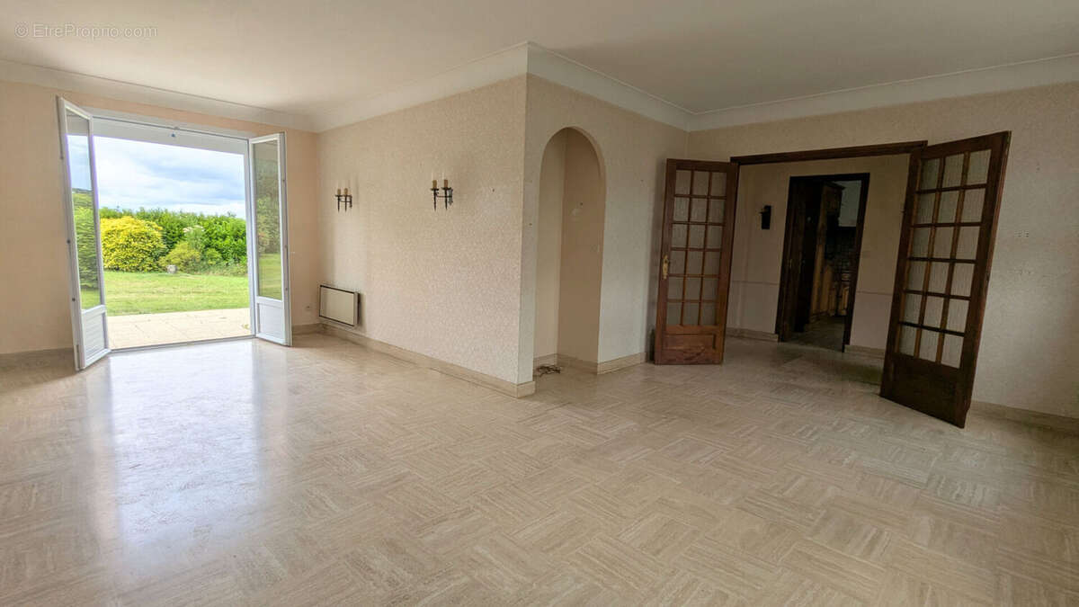 Maison à PLOUGONVEN