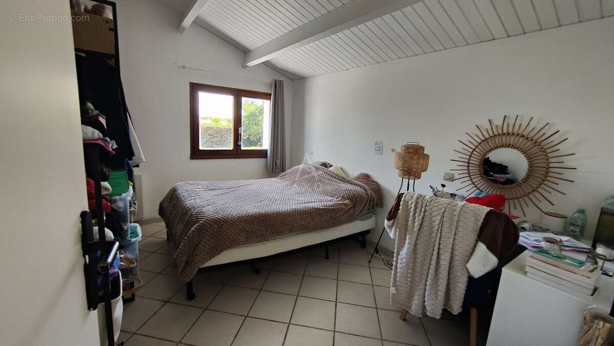 Maison à SAINT-VINCENT-SUR-JARD