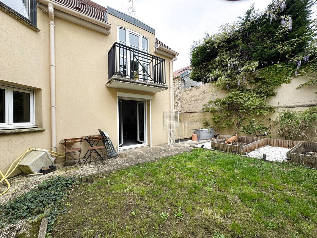 Appartement à ROISSY-EN-FRANCE