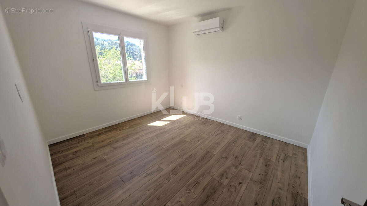 Appartement à PENTA-DI-CASINCA