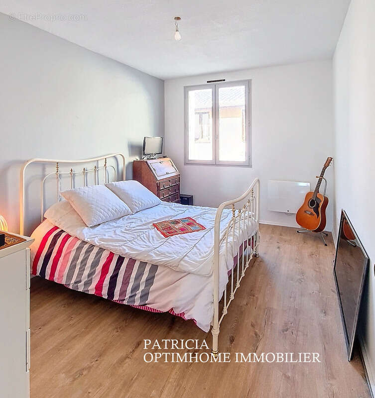 Appartement à FUMEL