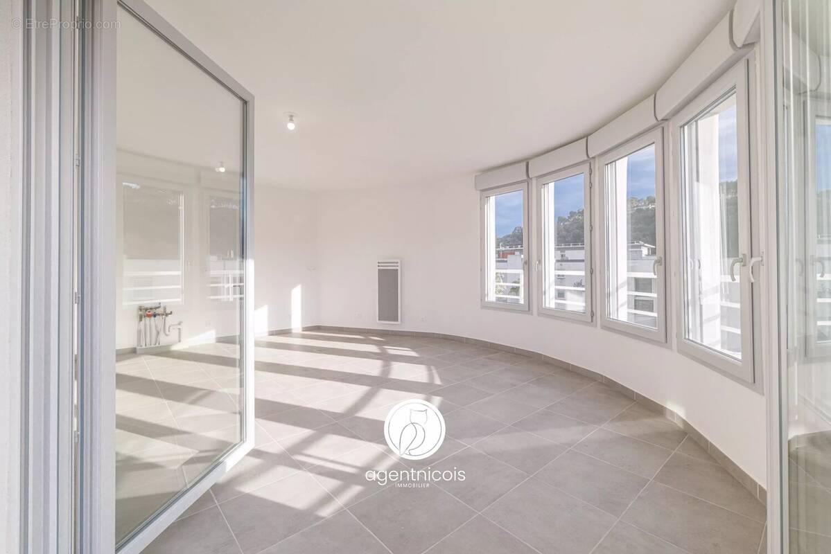 Appartement à CAGNES-SUR-MER