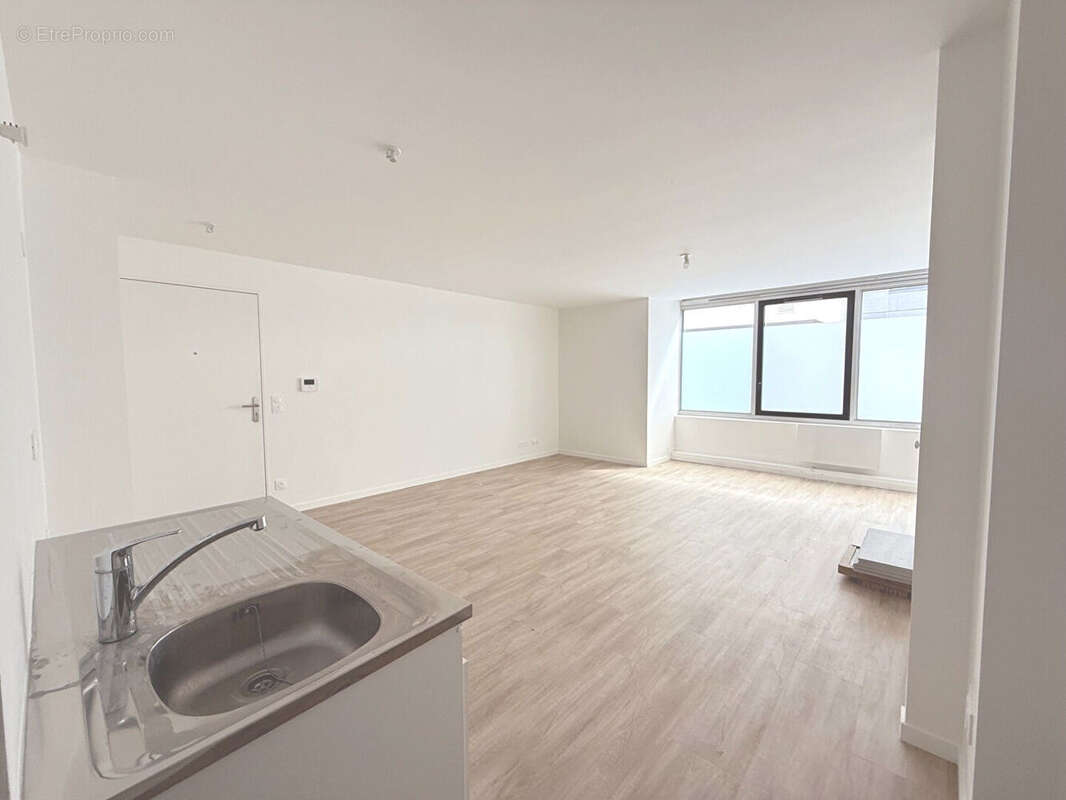 Appartement à SURESNES