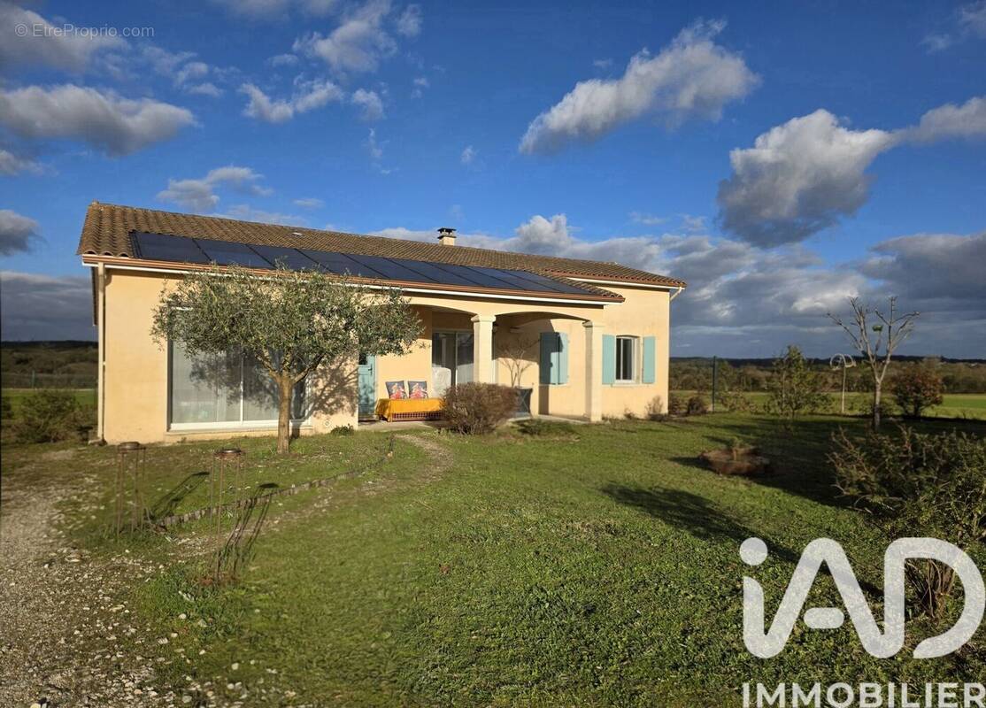 Photo 1 - Maison à ROUILLAC