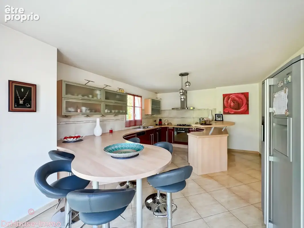 Maison 7 pièces 194 m² à vendre à Montevrain (77144) - photo 9