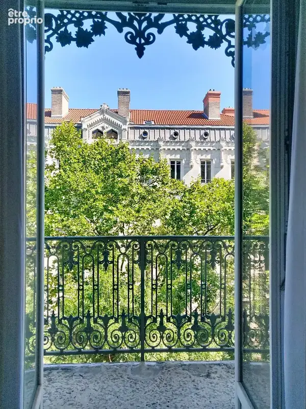Appartement à LYON-6E