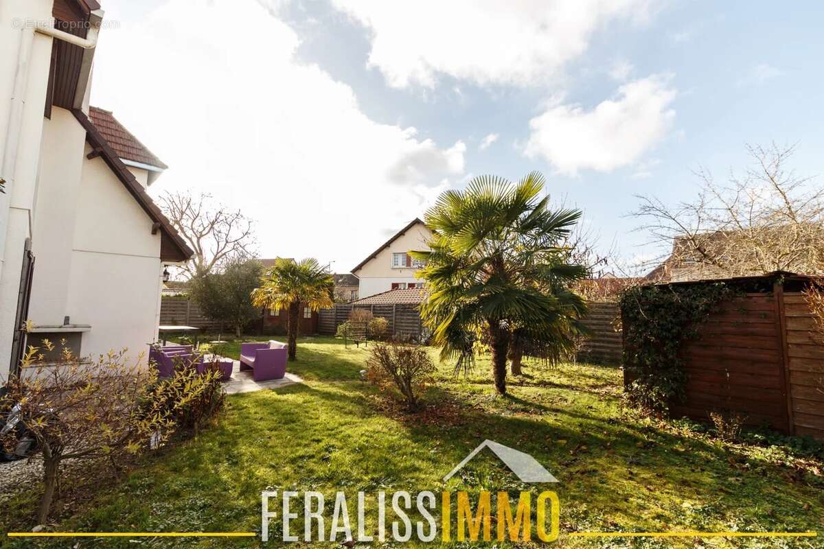 Maison à SAINT-OUEN-L'AUMONE