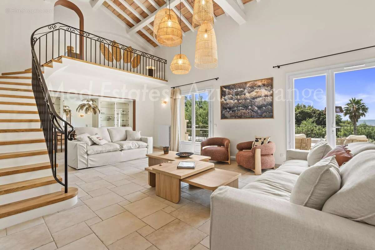 Élégante villa provençale rénovée avec vue mer – Domaine privé à Grimaud - photo 6