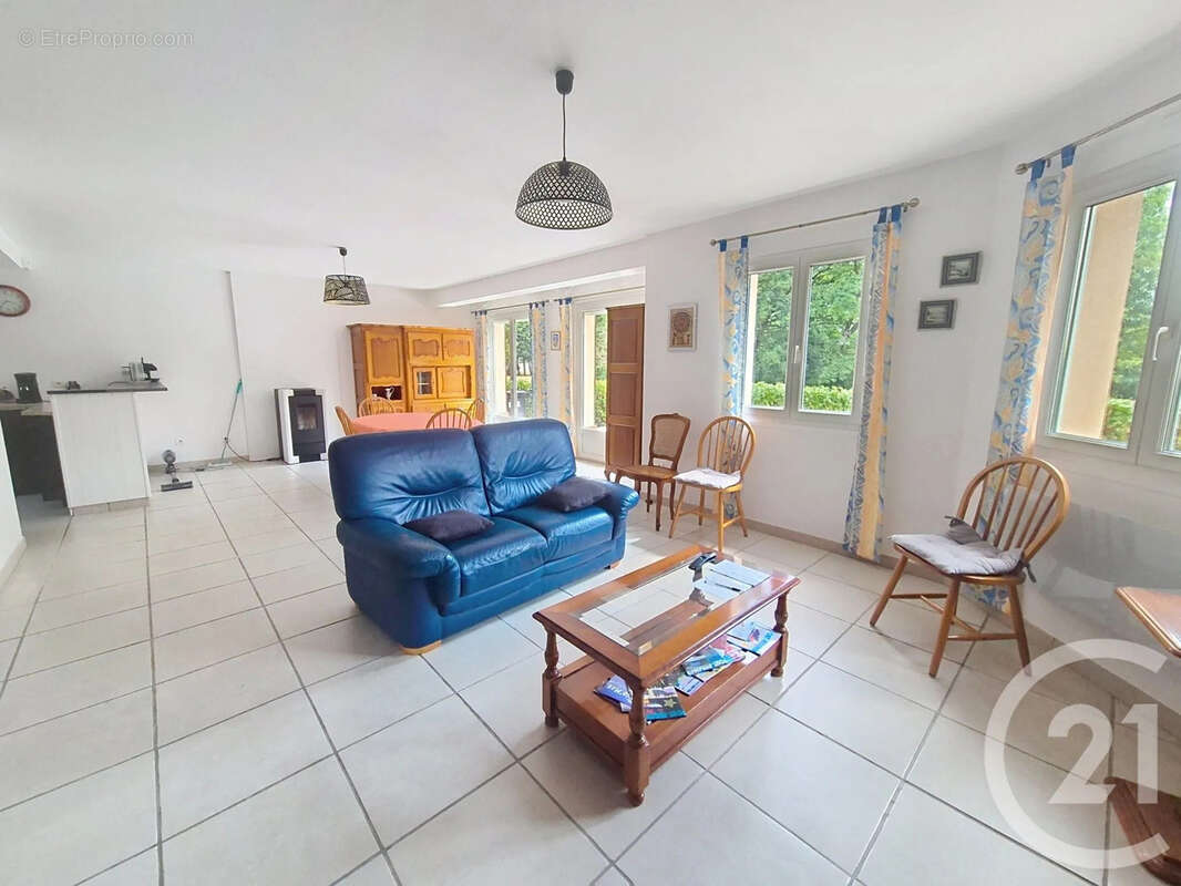 Maison 110 m² à Pont-Audemer  - photo 5