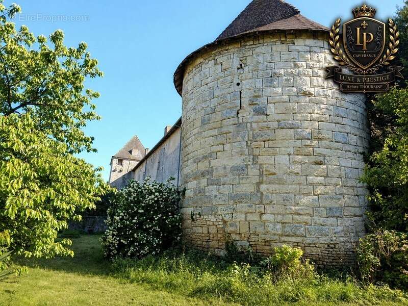 Maison à LA MOTHE-SAINT-HERAY