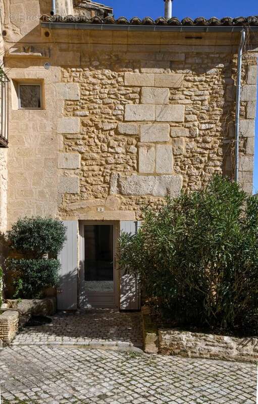 Maison à UZES