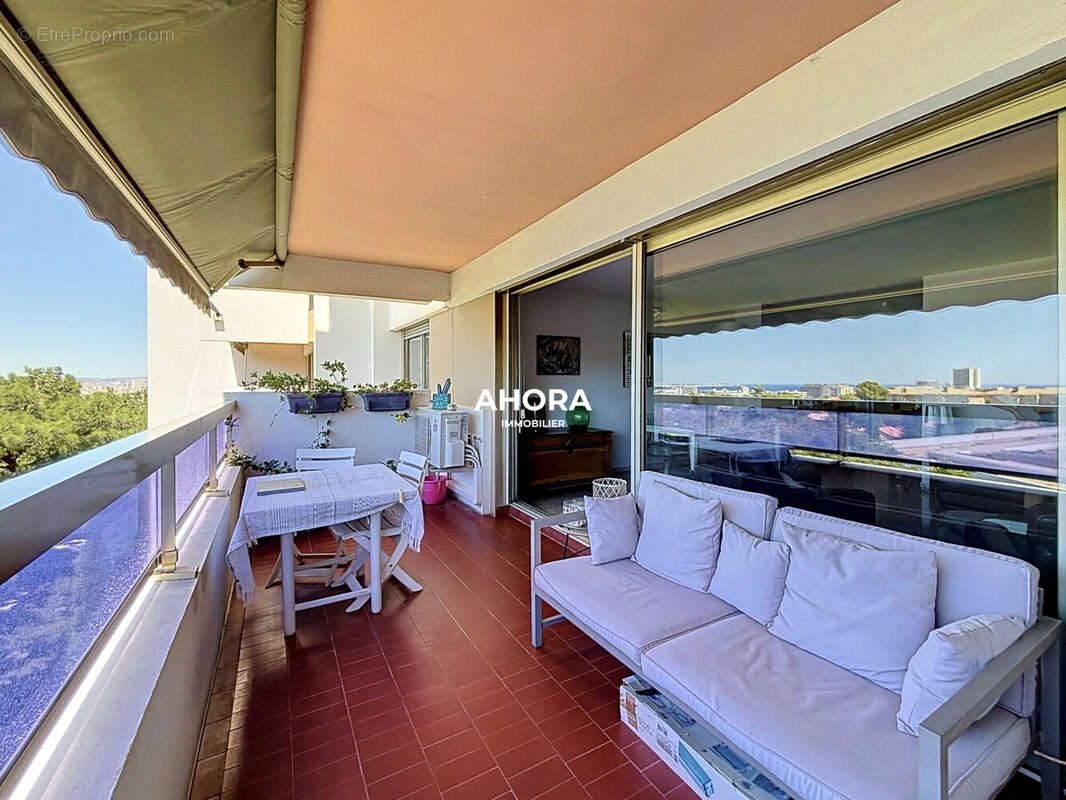 Appartement à MARSEILLE-9E