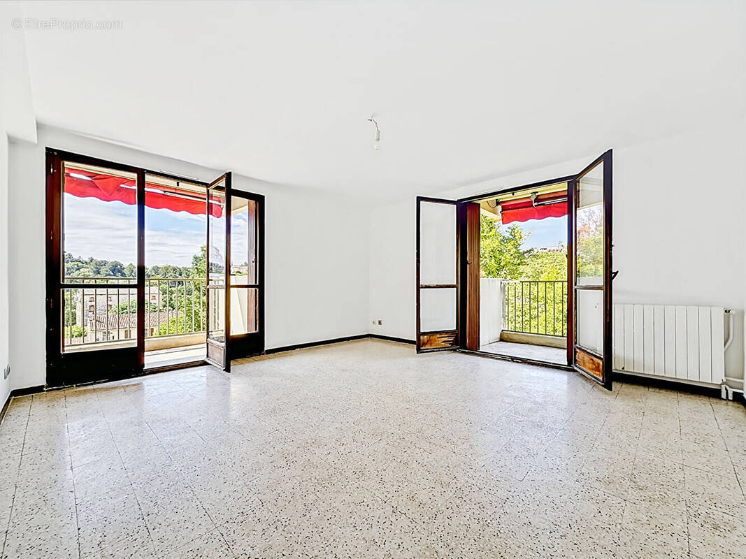 Appartement à MARSEILLE-13E