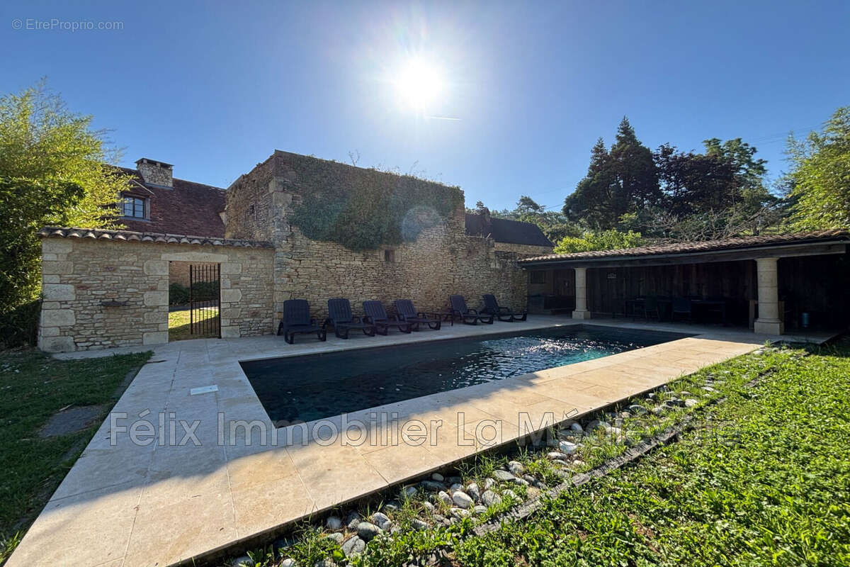 Maison à SARLAT-LA-CANEDA