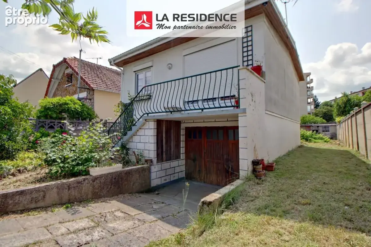 Photo Maison à Les Clayes-Sous-Bois au prix de 290 000€