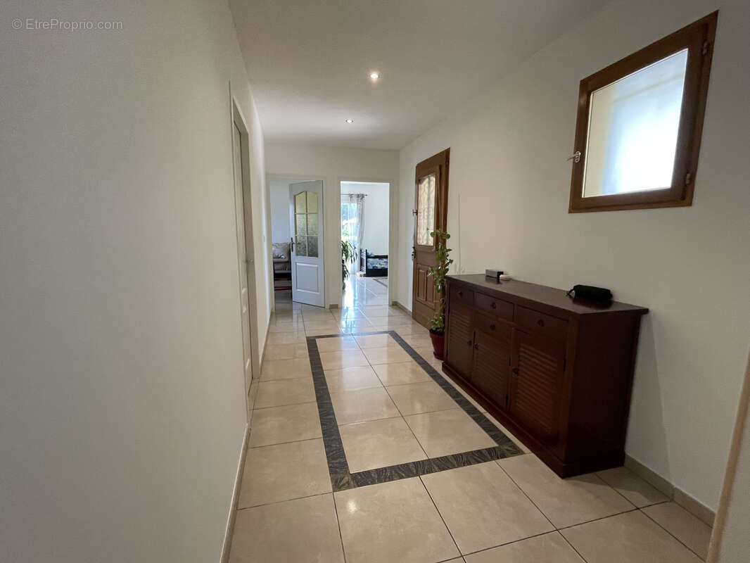 Maison126m2  de plain-pied à Nègrepelisse - photo 14