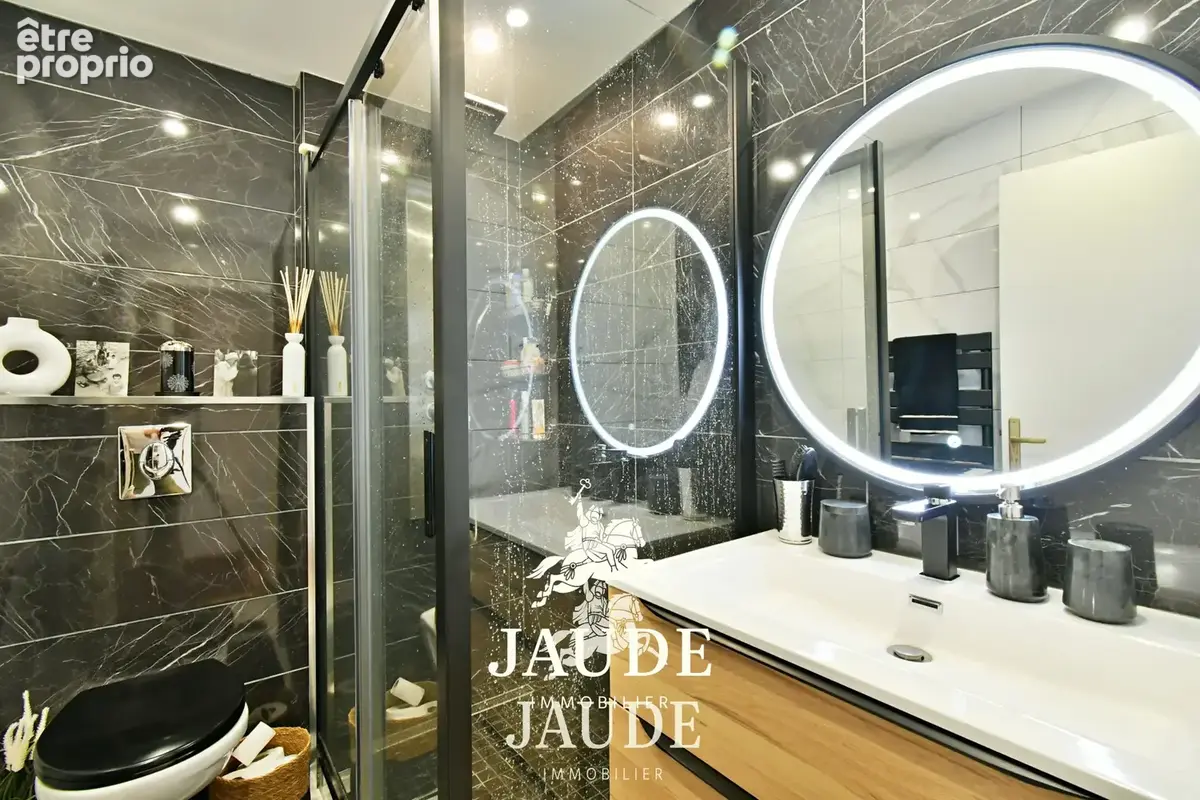 Appartement de 135 m2 en ÉTAGE ÉLEVÉ avec terrasses, cave et garage double   Rue Colbert, Résidence Nymphéas, - photo 16