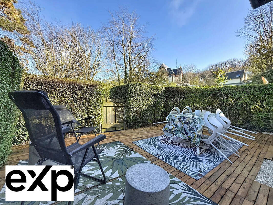 Appartement à BENERVILLE-SUR-MER