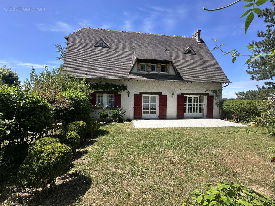 Maison à ANET