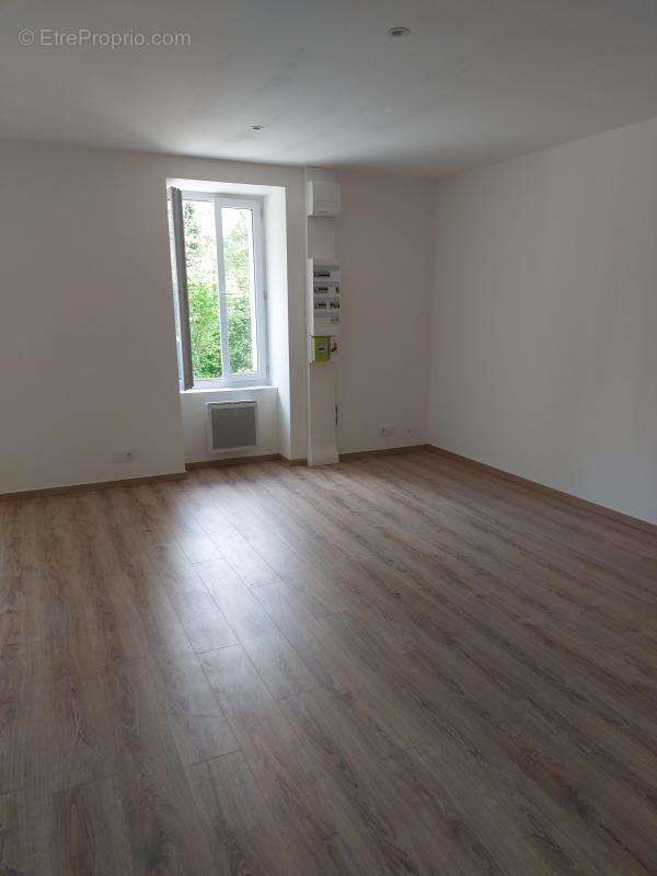 Appartement à NOZAY