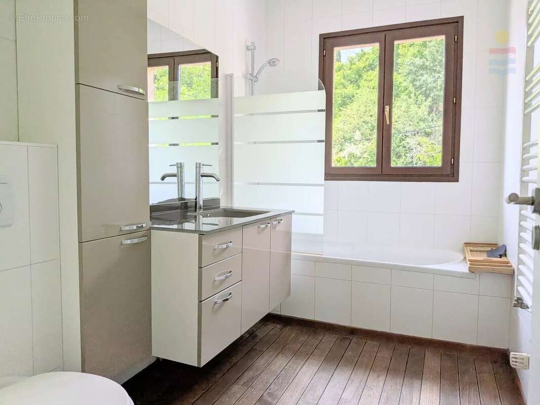 Appartement à SOSPEL