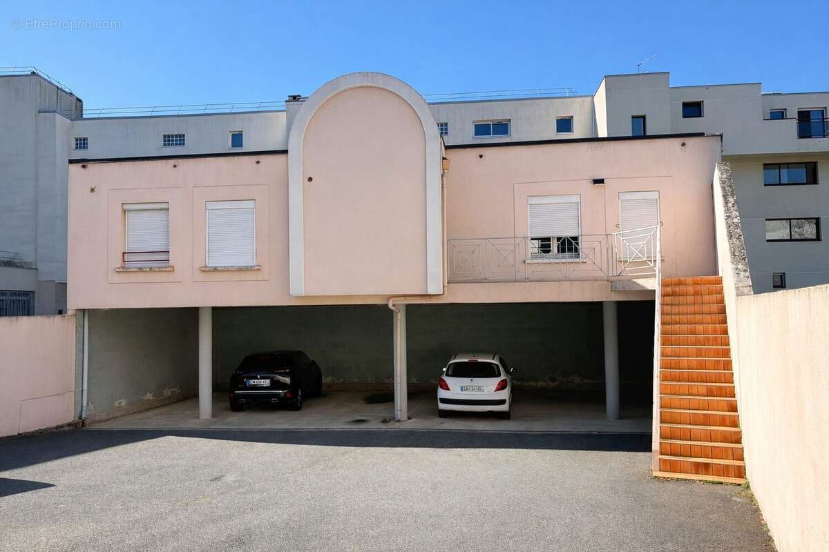 Appartement à SAVIGNY-SUR-ORGE