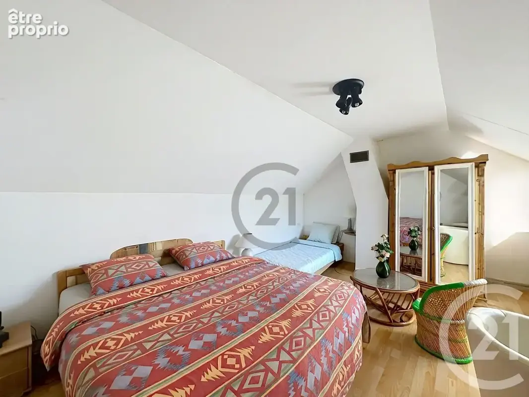 Maison 4 pièces 105 m² à vendre à Sainte-Colombe (77650) - photo 8