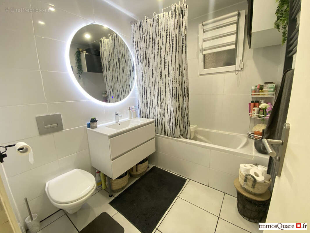 Appartement à LYON-8E