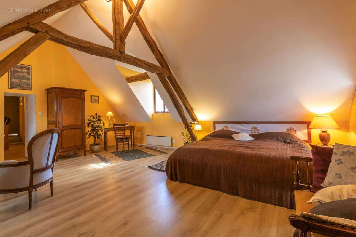 Maison Dun Le Poelier 8 pièce(s) 161.84 m2 - photo 7