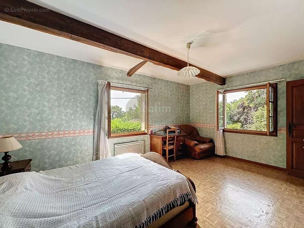 Maison à SAINTE-DODE