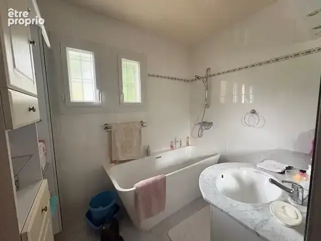 Maison 6 pièces 125 m² à vendre à Rou-Marson (49400) - photo 9
