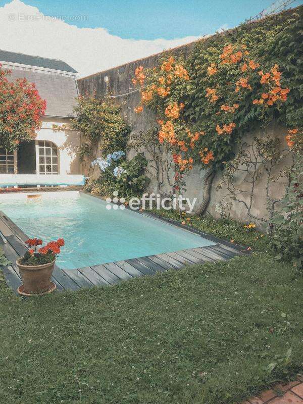 Maison à LA ROCHELLE