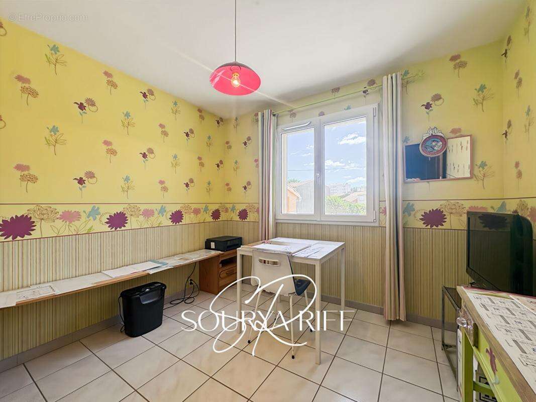 CARCASSONNE GRAZAILLES Maison traditionnelle de 124 m² avec garage et jardin - photo 9