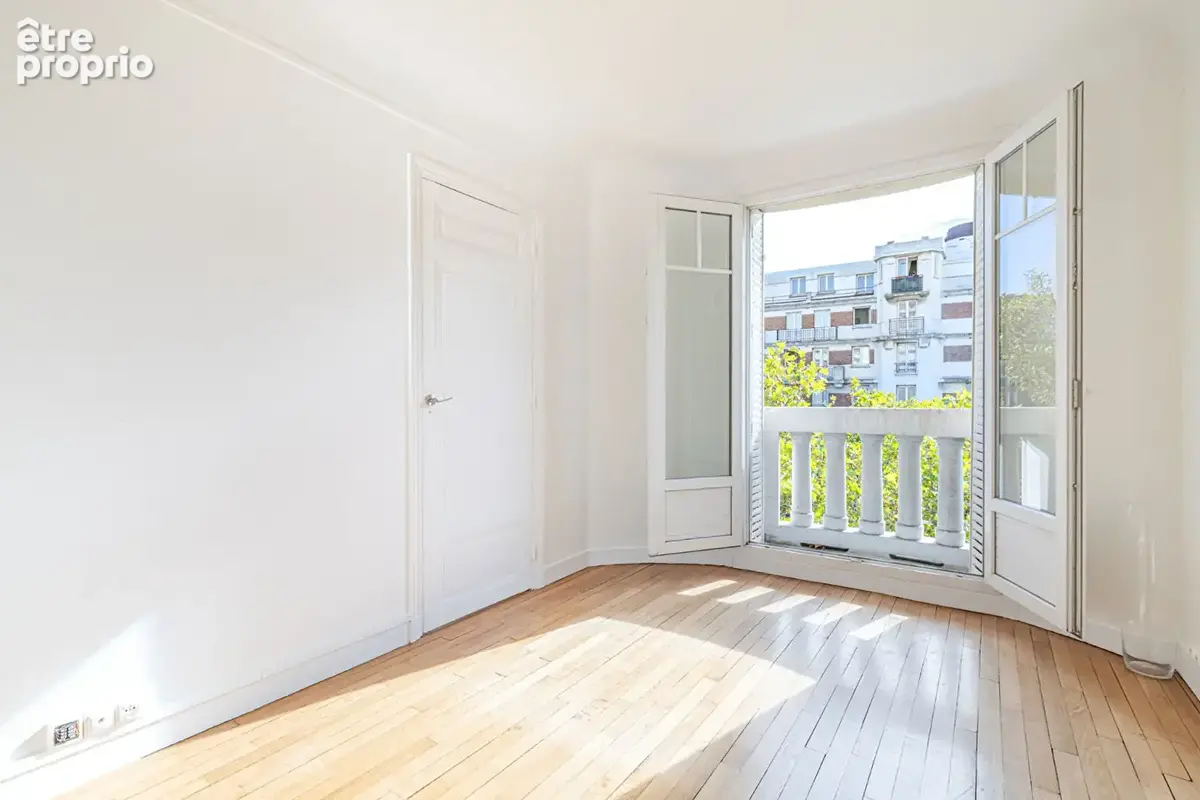 Appartement à PARIS-15E