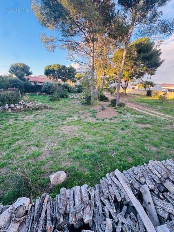 Terrain à MARTIGUES