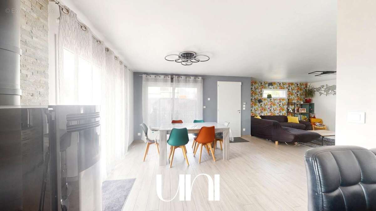 Maison 6 pièces 101 m² avec terrasse plein sud - photo 6