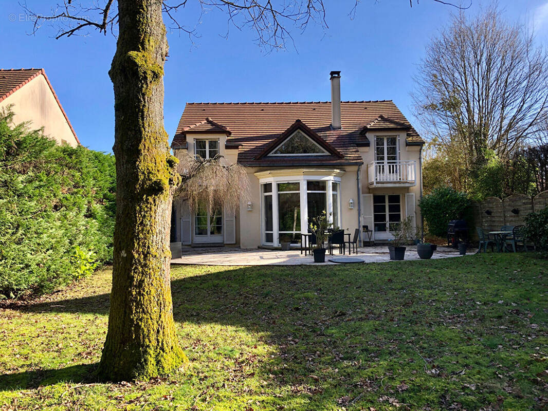 Maison à MAGNY-LES-HAMEAUX