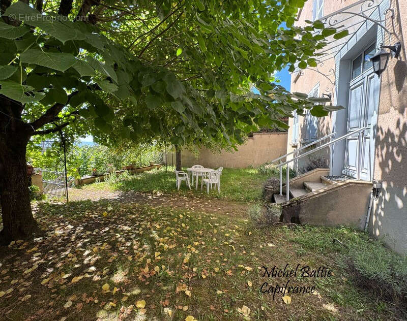 Maison à SAINT-GALMIER