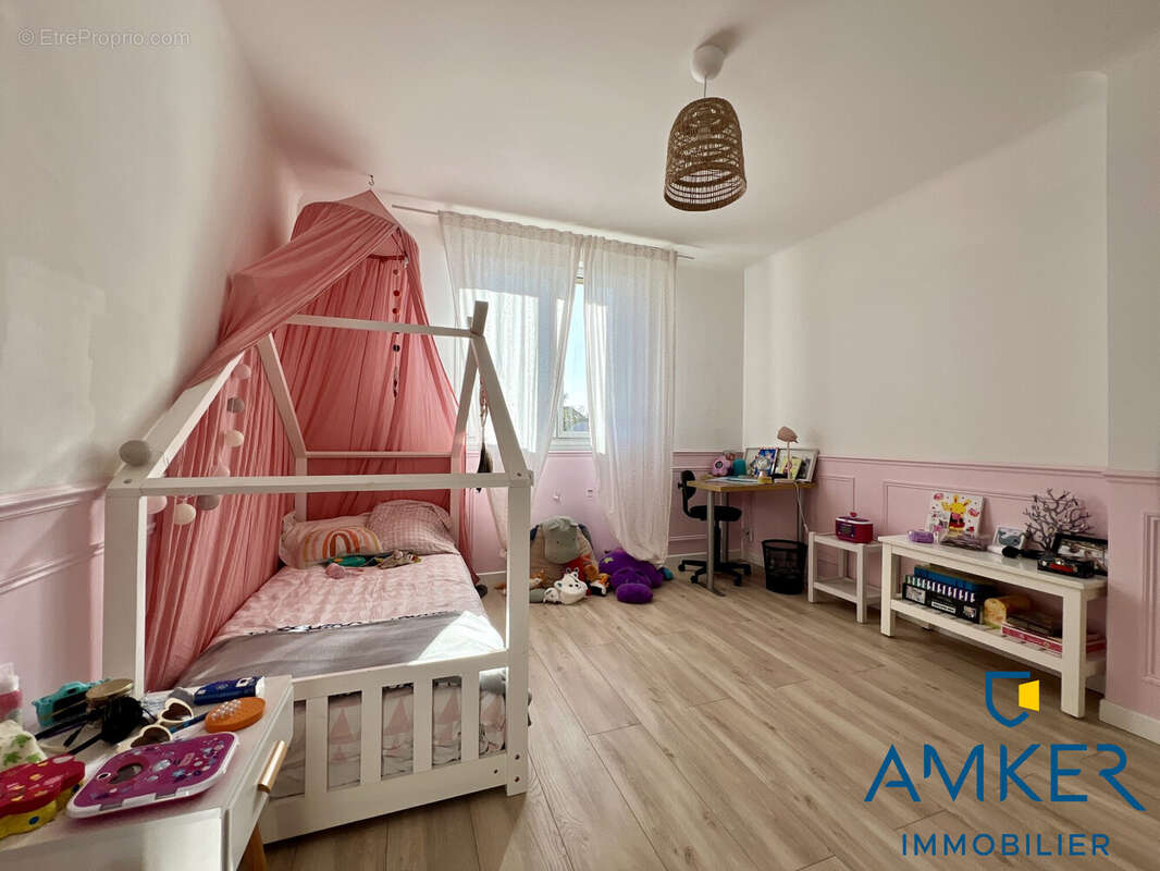 Maison à SAINT-JULIEN-DE-CONCELLES